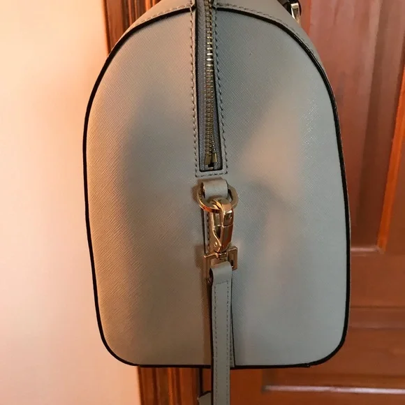 Kate Spade Purse - Picture 3 of 5